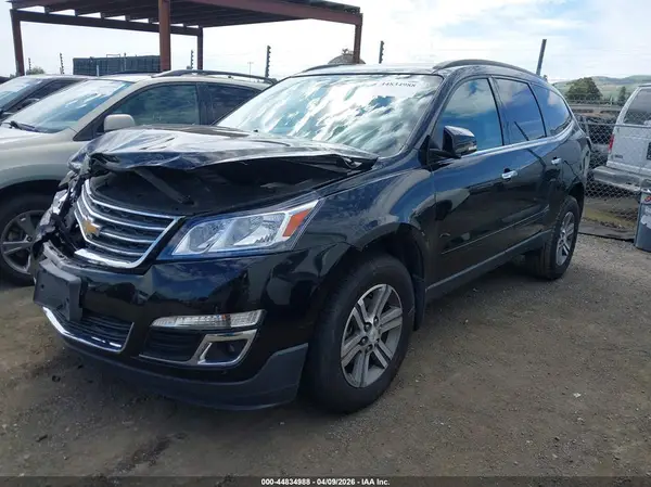1GNKRGKD6HJ168469 2017 CHEVROLET TRAVERSE - Image 2