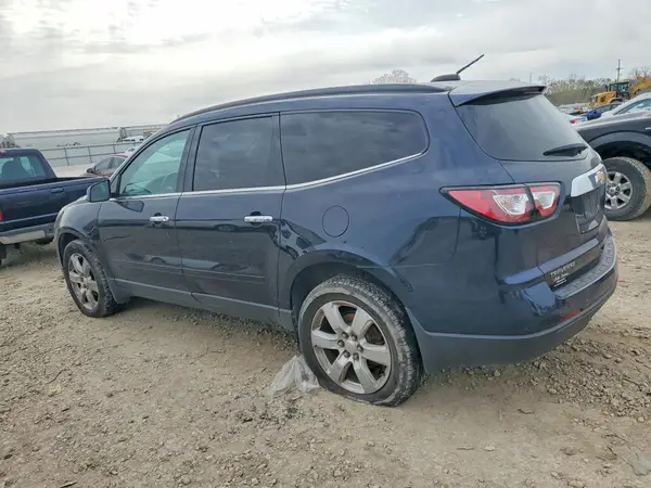 1GNKRGKD6HJ173185 2017 CHEVROLET TRAVERSE - Image 2