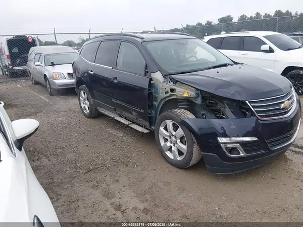 1GNKRGKD6HJ189743 2017 CHEVROLET TRAVERSE - Image 1