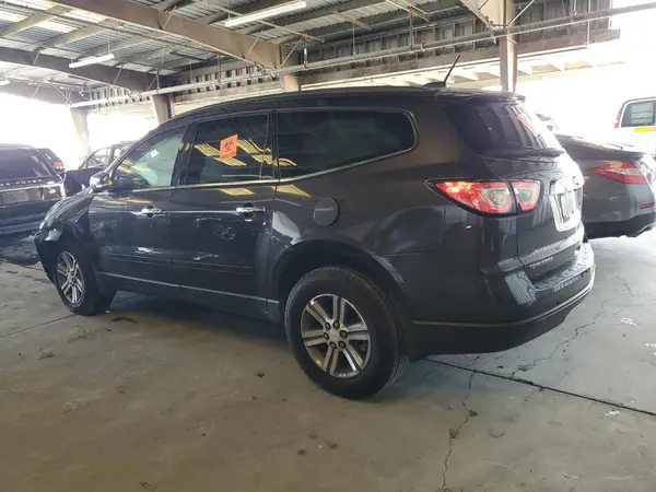 1GNKRGKD6HJ196739 2017 CHEVROLET TRAVERSE - Image 2