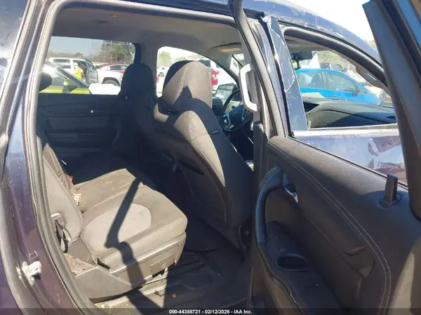 1GNKRGKD6HJ199334 2017 CHEVROLET TRAVERSE - Image 8