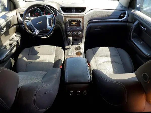 1GNKRGKD6HJ211109 2017 CHEVROLET TRAVERSE - Image 8