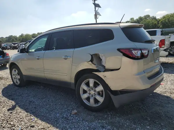1GNKRGKD6HJ239430 2017 CHEVROLET TRAVERSE - Image 2