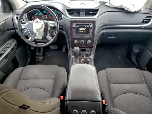 1GNKRGKD6HJ245695 2017 CHEVROLET TRAVERSE - Image 8