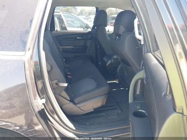 1GNKRGKD6HJ251870 2017 CHEVROLET TRAVERSE - Image 8