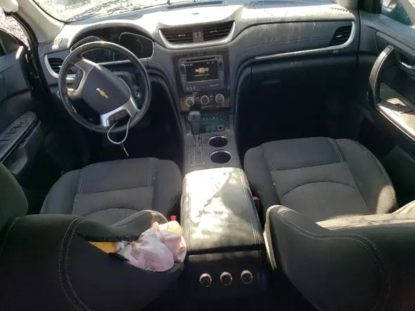1GNKRGKD6HJ261556 2017 CHEVROLET TRAVERSE - Image 8