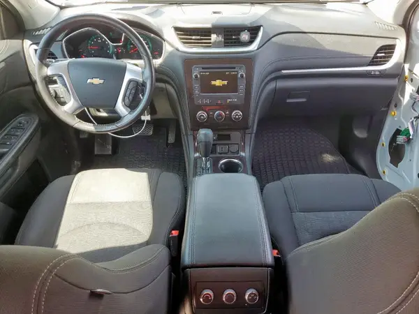 1GNKRGKD6HJ270225 2017 CHEVROLET TRAVERSE - Image 8
