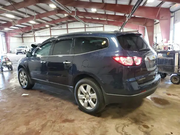 1GNKRGKD6HJ307614 2017 CHEVROLET TRAVERSE - Image 2
