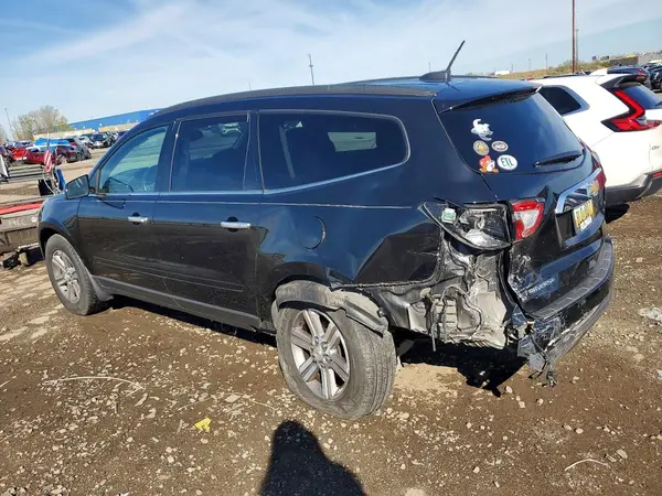 1GNKRGKD6HJ319374 2017 CHEVROLET TRAVERSE - Image 2