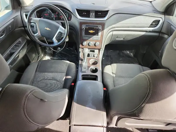 1GNKRGKD6HJ324414 2017 CHEVROLET TRAVERSE - Image 8
