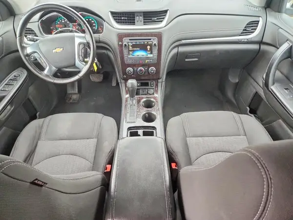 1GNKRGKD6HJ328401 2017 CHEVROLET TRAVERSE - Image 8