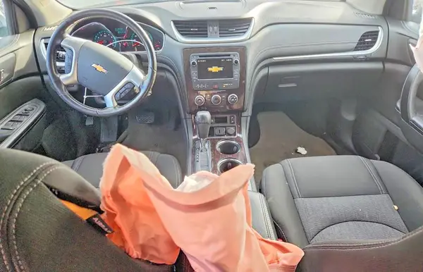 1GNKRGKD6HJ340368 2017 CHEVROLET TRAVERSE - Image 8