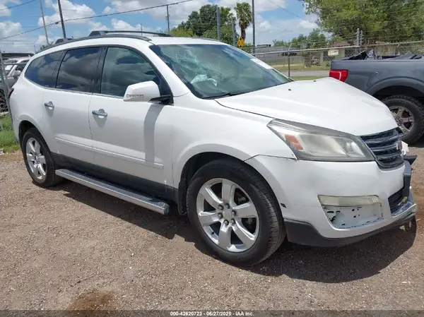 1GNKRGKD6HJ348468 2017 CHEVROLET TRAVERSE - Image 1