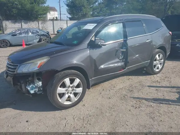 1GNKRGKD7GJ174585 2016 CHEVROLET TRAVERSE - Image 2