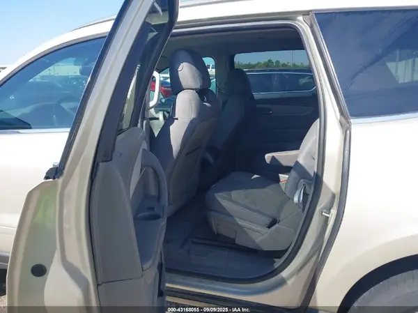 1GNKRGKD7GJ177342 2016 CHEVROLET TRAVERSE - Image 8