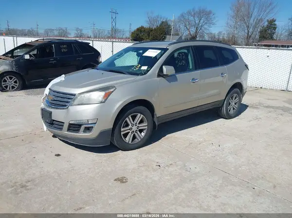 1GNKRGKD7GJ186011 2016 CHEVROLET TRAVERSE - Image 2