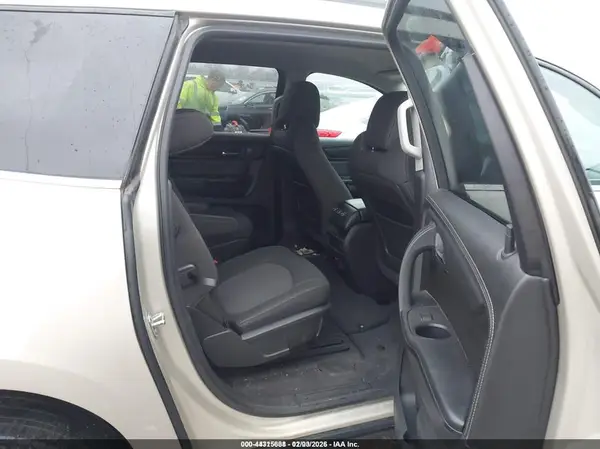 1GNKRGKD7GJ186011 2016 CHEVROLET TRAVERSE - Image 8