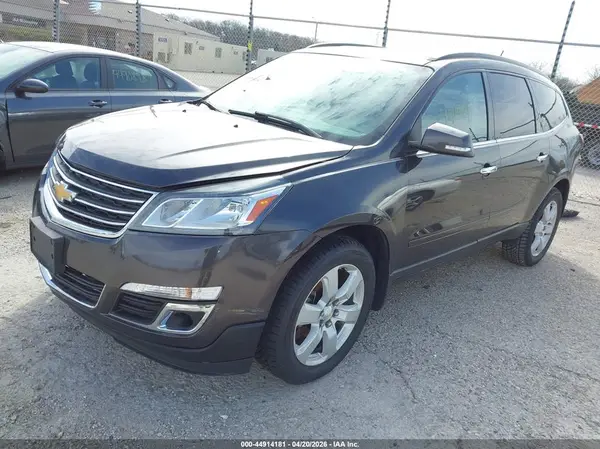 1GNKRGKD7GJ304462 2016 CHEVROLET TRAVERSE - Image 2