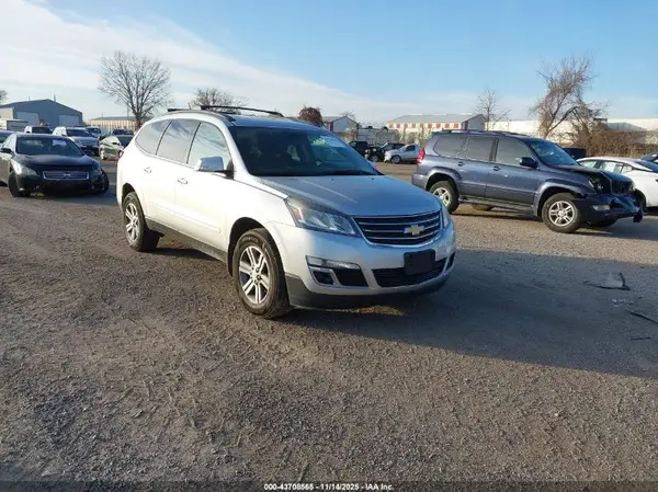 1GNKRGKD7HJ104229 2017 CHEVROLET TRAVERSE - Image 1