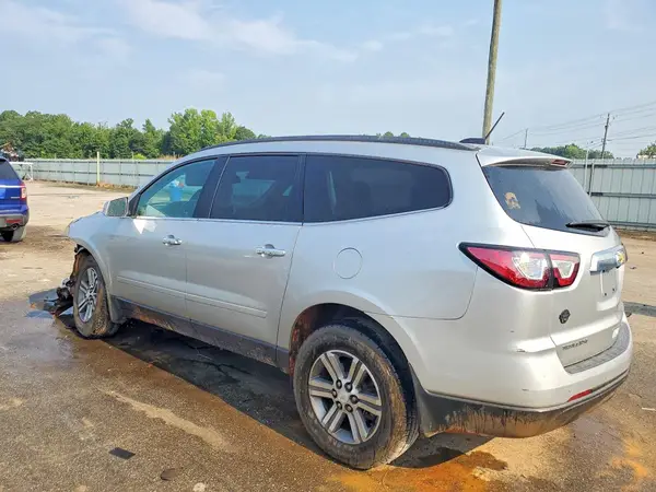 1GNKRGKD7HJ112377 2017 CHEVROLET TRAVERSE - Image 2