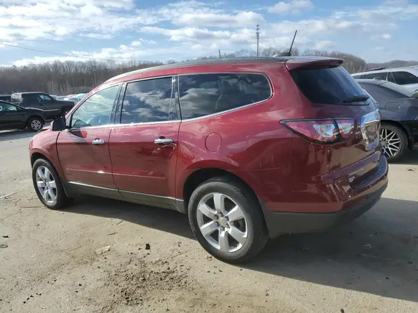 1GNKRGKD7HJ126814 2017 CHEVROLET TRAVERSE - Image 2