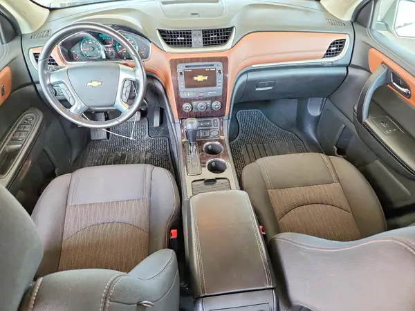 1GNKRGKD7HJ152085 2017 CHEVROLET TRAVERSE - Image 8