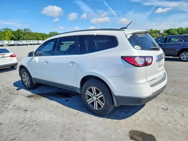 1GNKRGKD7HJ170392 2017 CHEVROLET TRAVERSE - Image 2