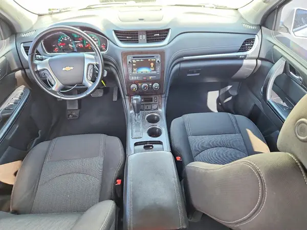 1GNKRGKD7HJ170392 2017 CHEVROLET TRAVERSE - Image 8