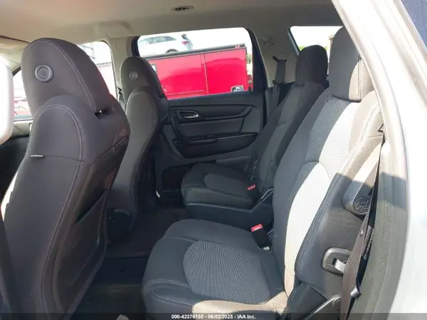 1GNKRGKD7HJ182817 2017 CHEVROLET TRAVERSE - Image 8