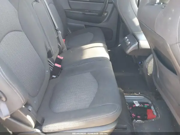 1GNKRGKD7HJ203844 2017 CHEVROLET TRAVERSE - Image 8