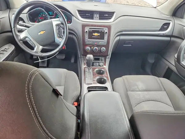 1GNKRGKD7HJ206243 2017 CHEVROLET TRAVERSE - Image 8
