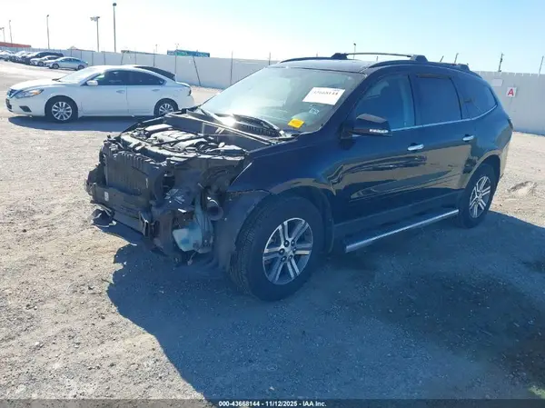 1GNKRGKD7HJ219834 2017 CHEVROLET TRAVERSE - Image 2