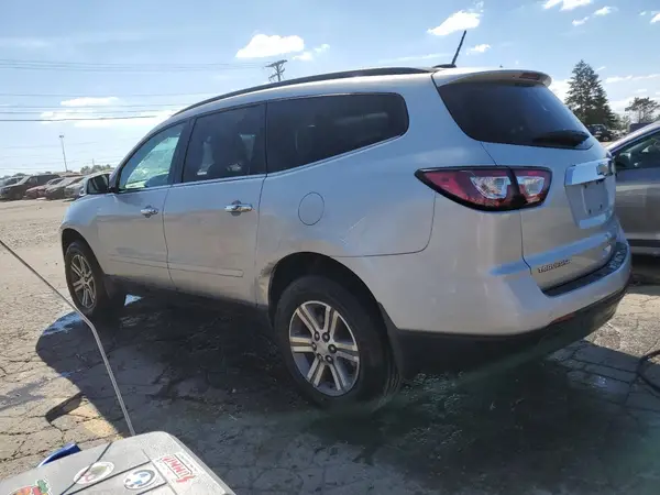 1GNKRGKD7HJ243289 2017 CHEVROLET TRAVERSE - Image 2