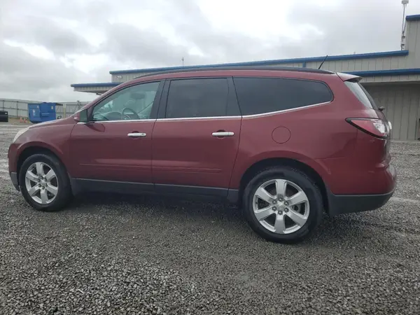 1GNKRGKD7HJ248055 2017 CHEVROLET TRAVERSE - Image 2