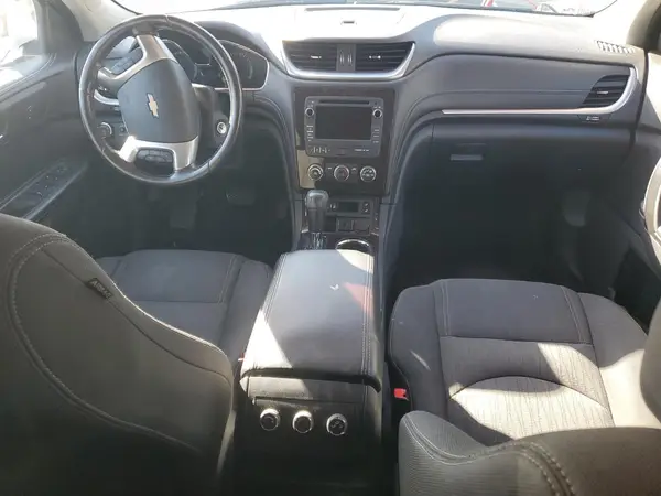 1GNKRGKD7HJ267088 2017 CHEVROLET TRAVERSE - Image 8