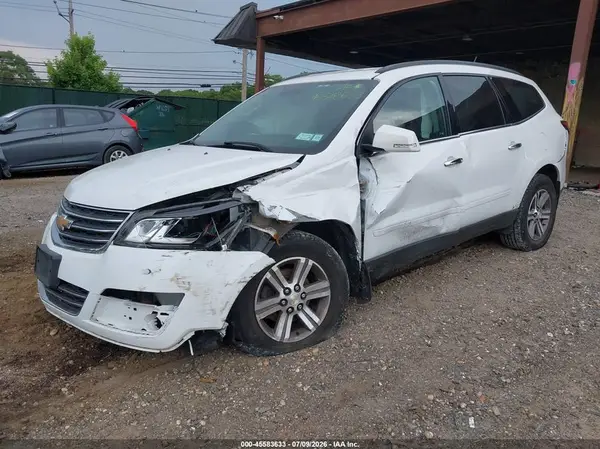 1GNKRGKD7HJ278656 2017 CHEVROLET TRAVERSE - Image 2