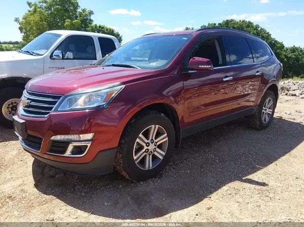 1GNKRGKD7HJ300252 2017 CHEVROLET TRAVERSE - Image 2