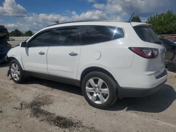 1GNKRGKD7HJ331310 2017 CHEVROLET TRAVERSE - Image 2