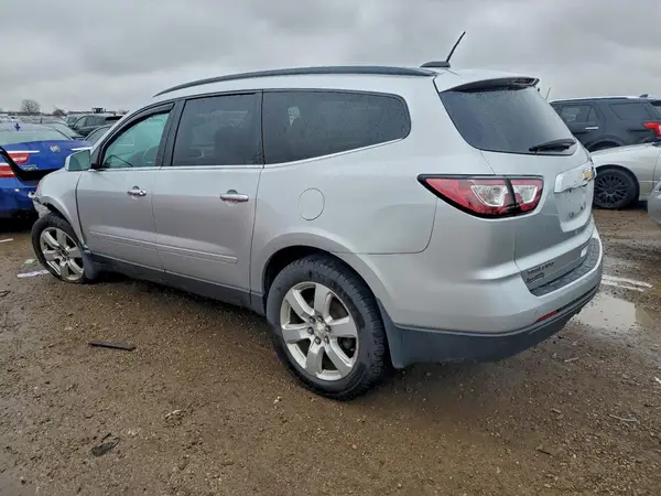 1GNKRGKD7HJ346597 2017 CHEVROLET TRAVERSE - Image 2