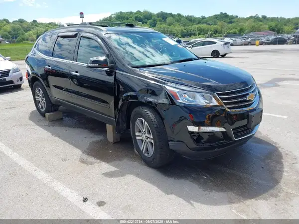1GNKRGKD7HJ350536 2017 CHEVROLET TRAVERSE - Image 1