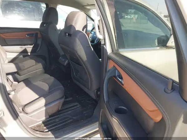 1GNKRGKD8GJ175664 2016 CHEVROLET TRAVERSE - Image 8