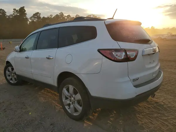 1GNKRGKD8GJ248130 2016 CHEVROLET TRAVERSE - Image 2