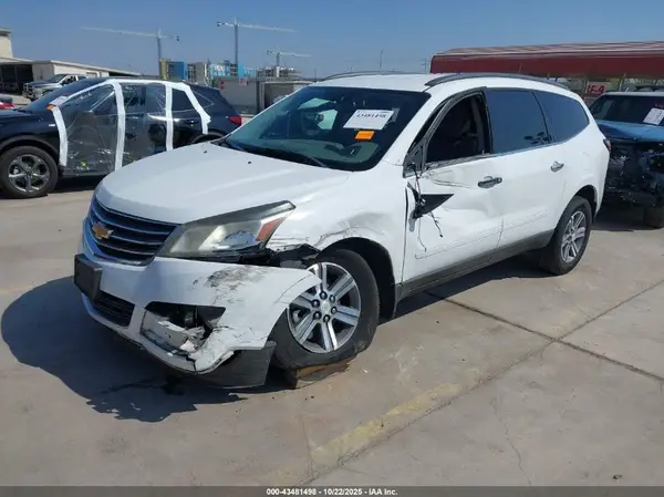 1GNKRGKD8GJ263114 2016 CHEVROLET TRAVERSE - Image 2