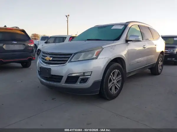 1GNKRGKD8GJ308472 2016 CHEVROLET TRAVERSE - Image 2