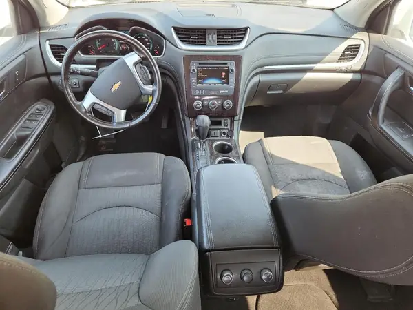 1GNKRGKD8HJ106734 2017 CHEVROLET TRAVERSE - Image 8