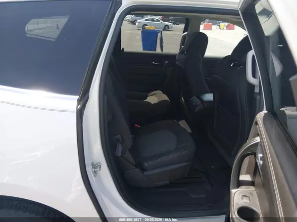 1GNKRGKD8HJ107964 2017 CHEVROLET TRAVERSE - Image 8