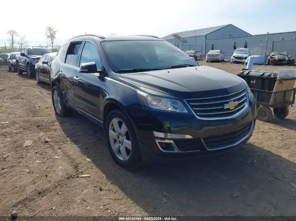 1GNKRGKD8HJ130001 2017 CHEVROLET TRAVERSE - Image 1