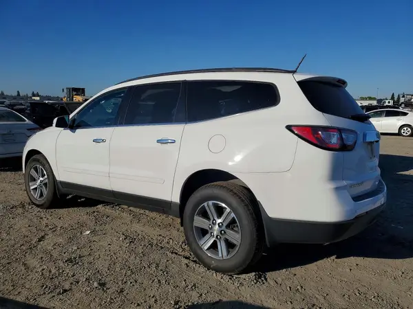 1GNKRGKD8HJ151088 2017 CHEVROLET TRAVERSE - Image 2