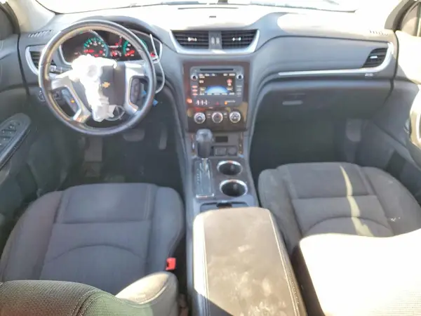 1GNKRGKD8HJ151088 2017 CHEVROLET TRAVERSE - Image 8