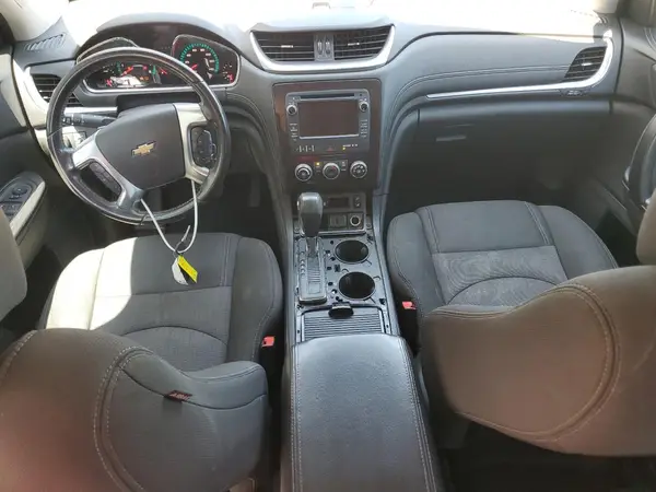 1GNKRGKD8HJ182311 2017 CHEVROLET TRAVERSE - Image 8